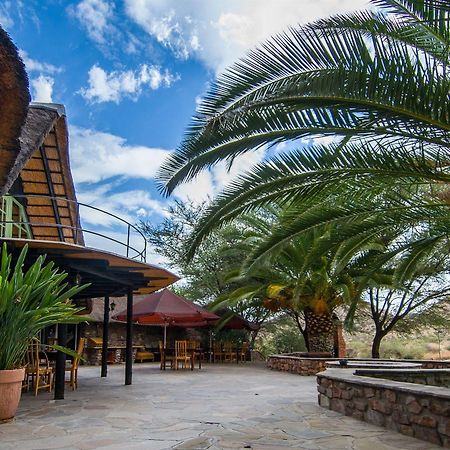 Etusis Lodge Usakos Exterior foto